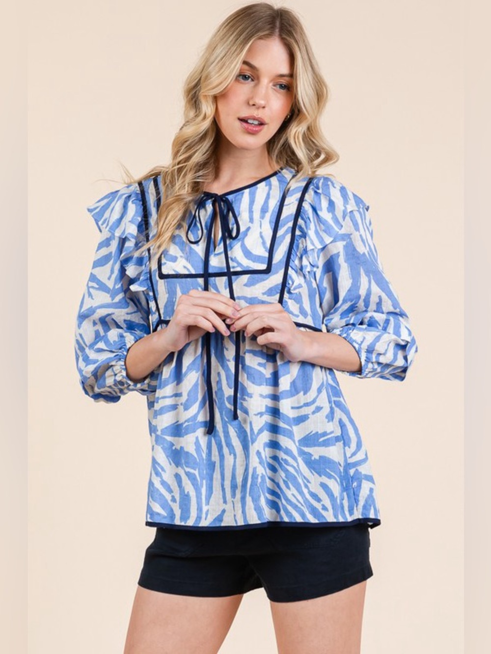 Lime 'N' Chili Graphic Print Solid Trim Quarter Sleeve Blouse - Picture 5 of 14